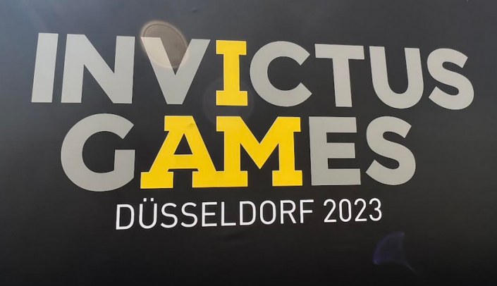 Plakat der Invictus Games 2023 im Düsseldorf