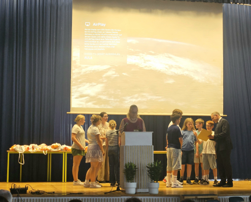 Gruppenfoto auf der Bühne