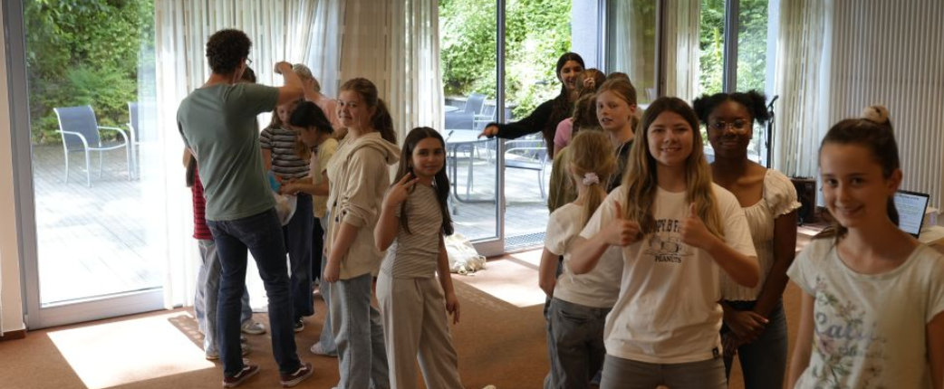 04 Gute Stimmung Musical-AG